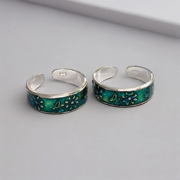 toe ring silver