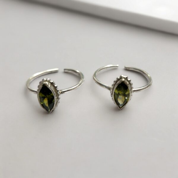 toe ring silver