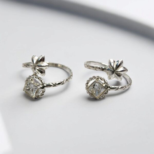 toe ring silver